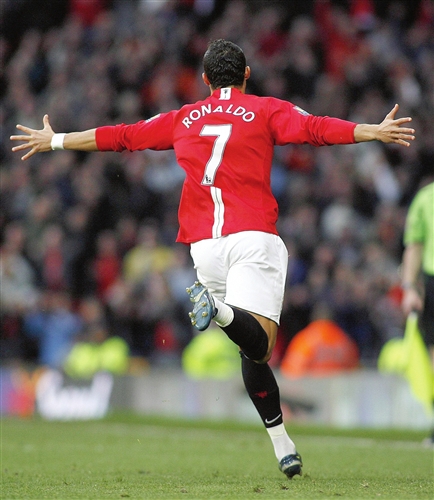 胀背景下尤 胀背景下尤